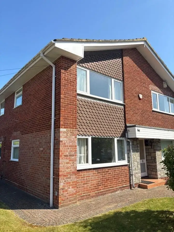 Milton Keynes Homebuyer &Amp; Building Surveys 14 Building surveying external wall tile cladding inspection