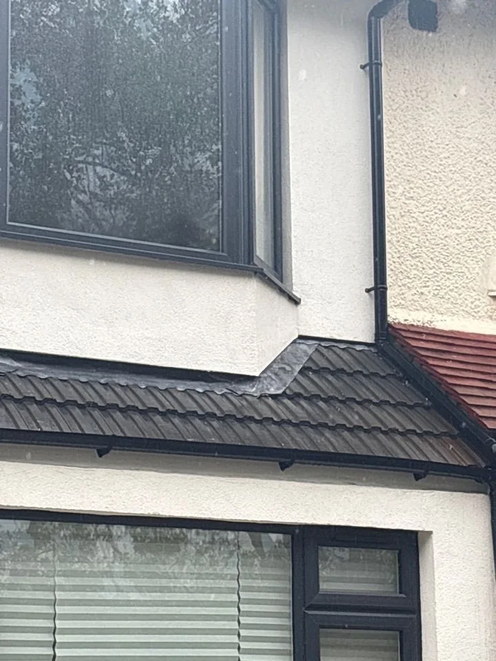 Level 3 Building Survey Of A Renovated Ewi Property In North West London 1 Building survey -ewi bay window lead flashing detail