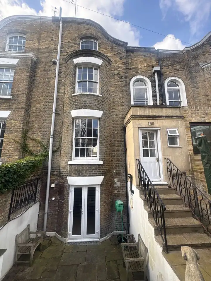 Level 3 building survey in islington, london